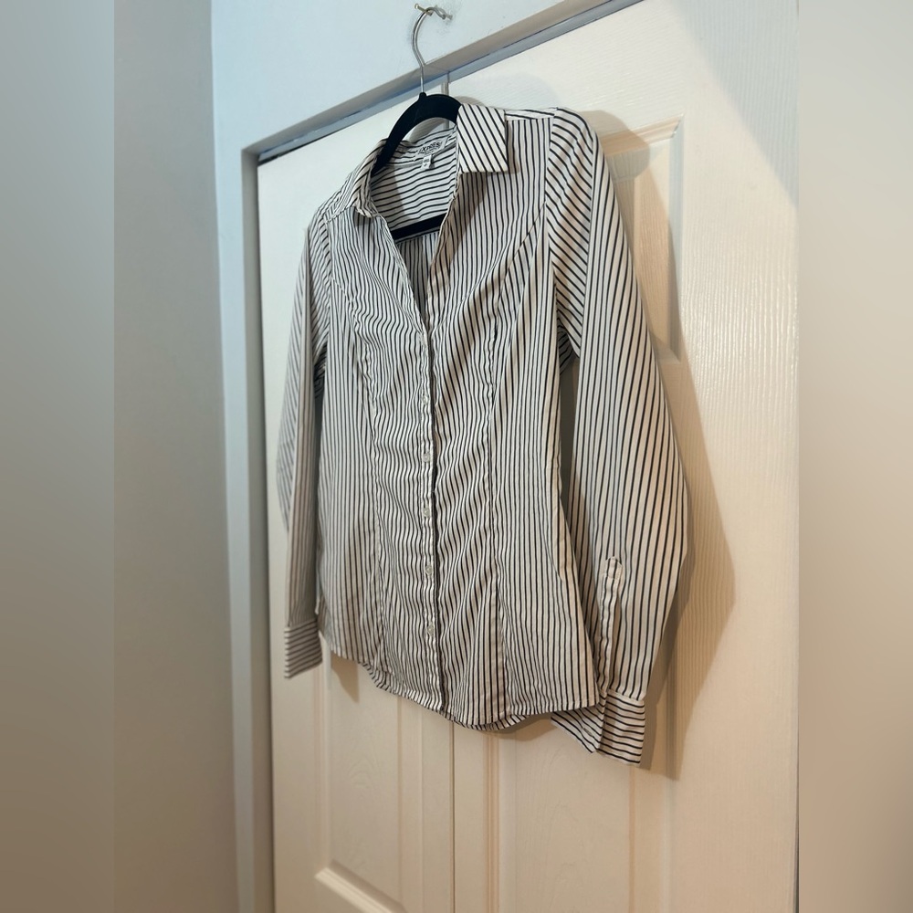 Express Ultimate Essential Striped Button-Down Sh… - image 1